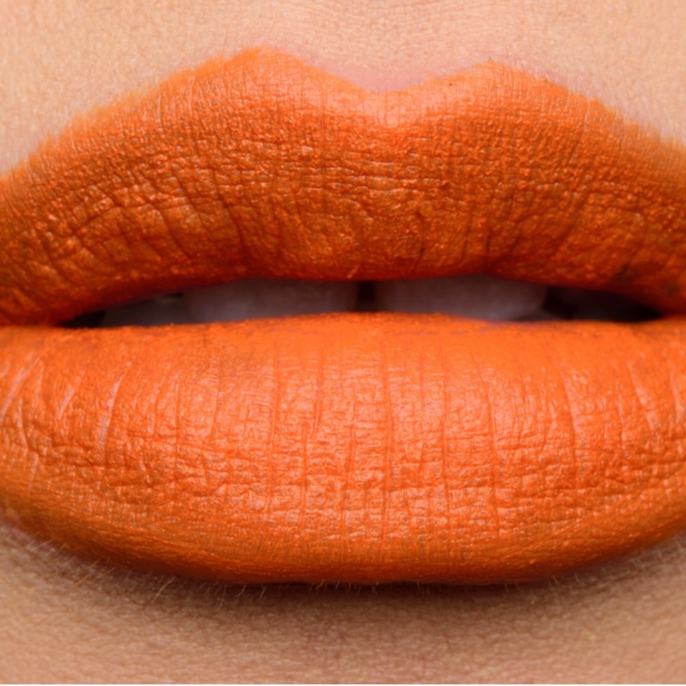 Fenty Saw-C Mattemoiselle Lipstick discontinued NIB Rare Full Size - Picture 7 of 7